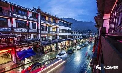 恩施四峡洞在哪里,恩施旅游住哪家酒店好