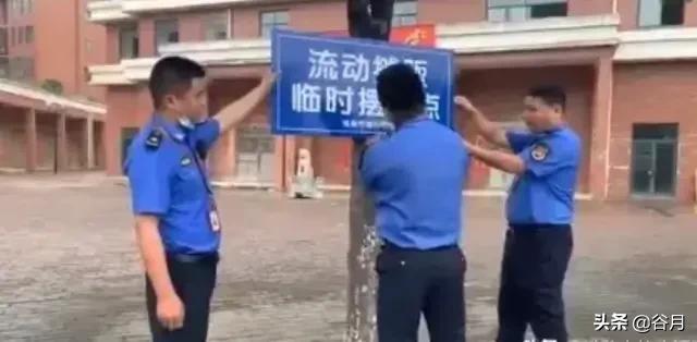 什么摆地摊最赚钱又简单,摆地摊卖什么最赚钱而且成本低