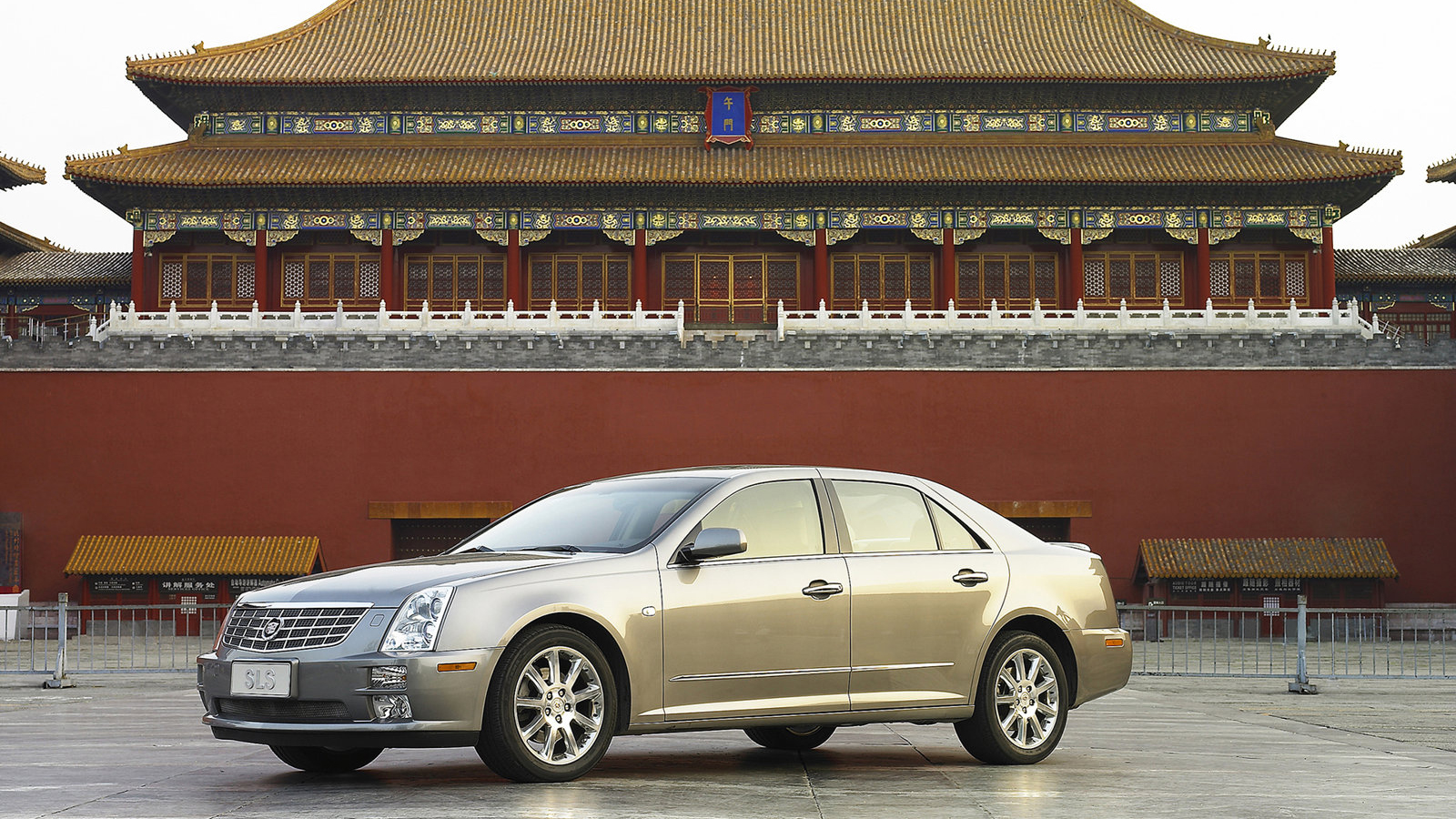 想拥有一台豪华品牌轿车,想拥有一台自己的车