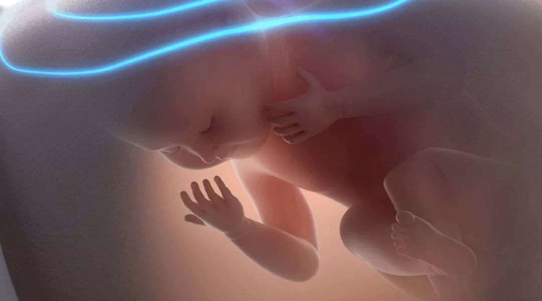 孕妇妈妈在做胎心监护不配合,做胎心监护的时候宝宝胎心不稳定