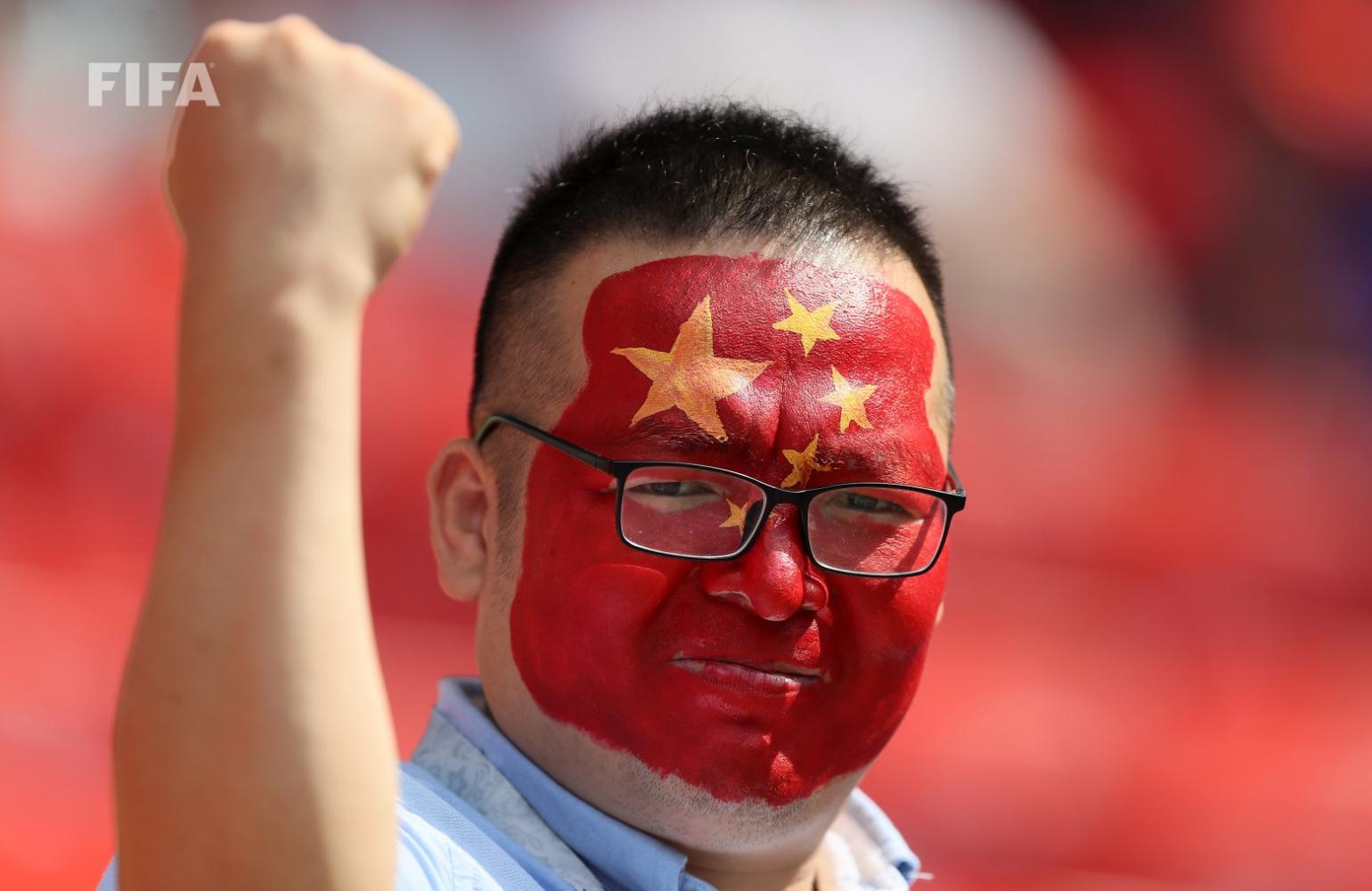 郑智落泪全集视频,郑智落泪国足视频