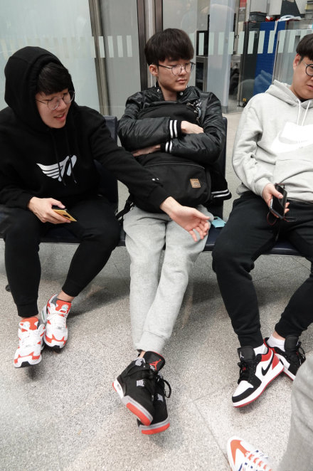 宋义进的卡萨丁出啥装备,卡萨丁最新皮肤原画曝光