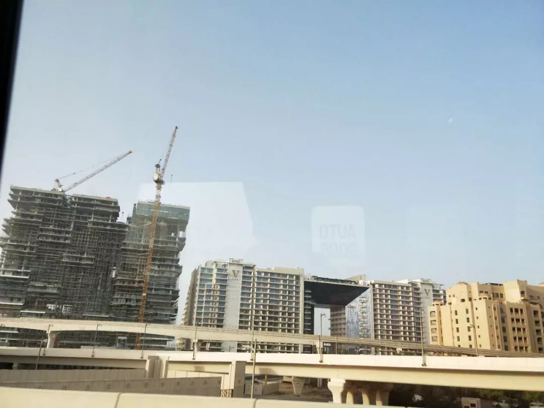 在迪拜工作的坏处,在迪拜都是什么工作