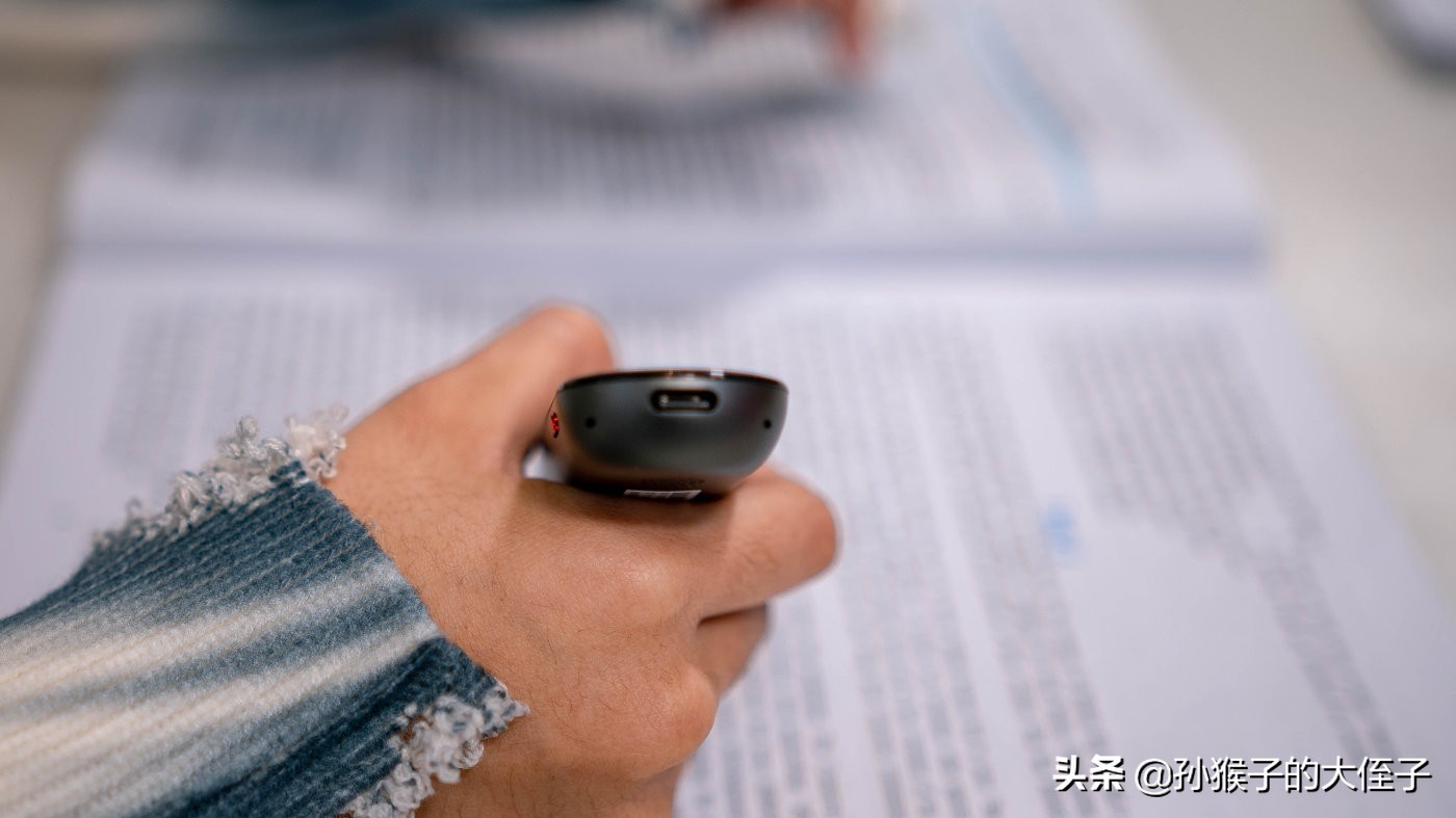 有道词典笔学习上海牛津教材,碳氧全科学习笔和有道词典笔