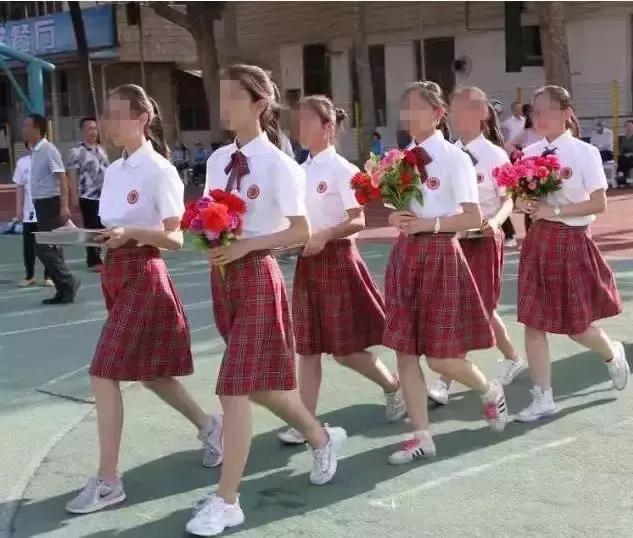 西安市高新区第三十六小学校服,2014西安市七十九中学校服