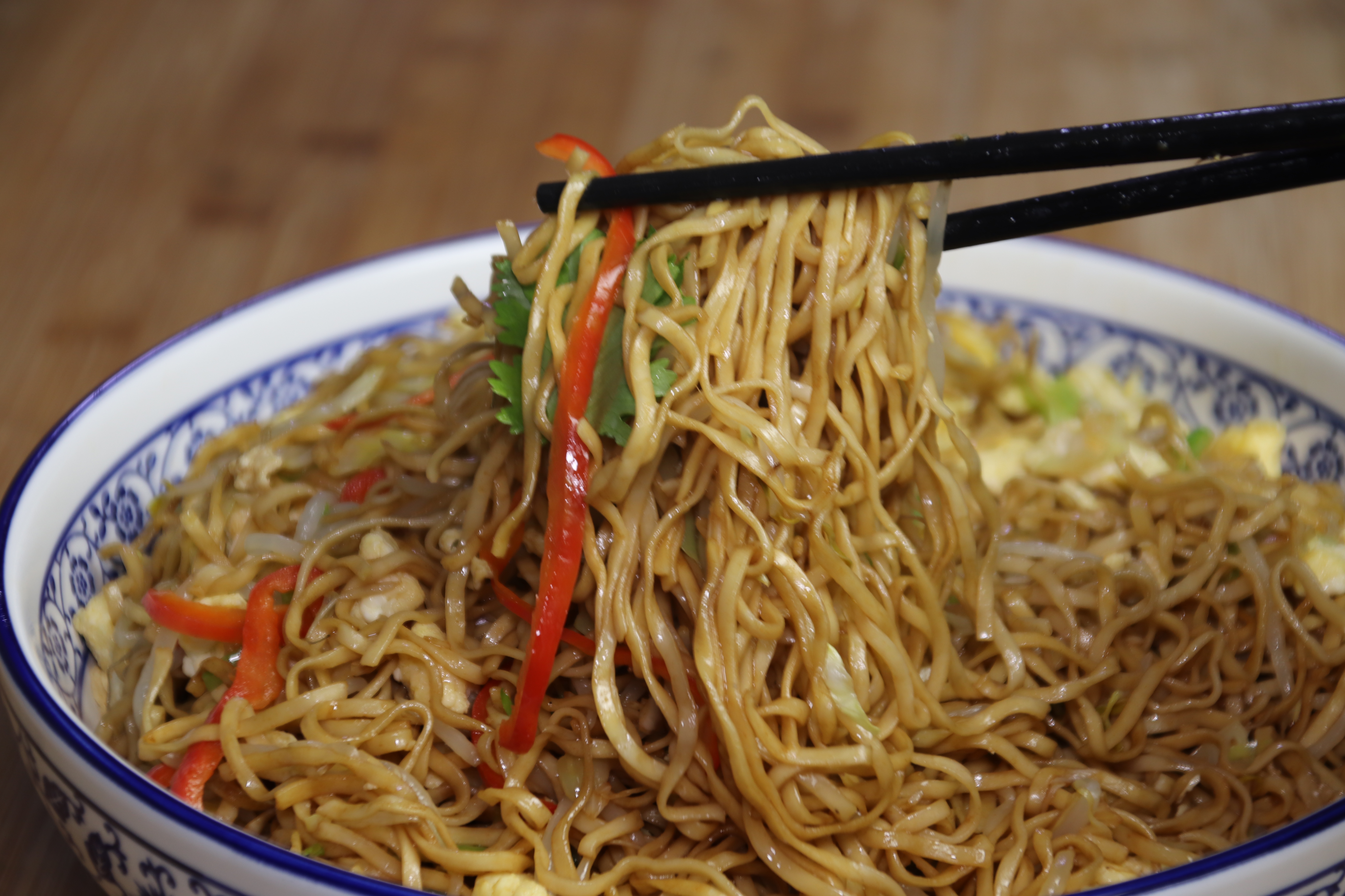 这才是正宗的炒面,这样做炒面又香又有嚼劲