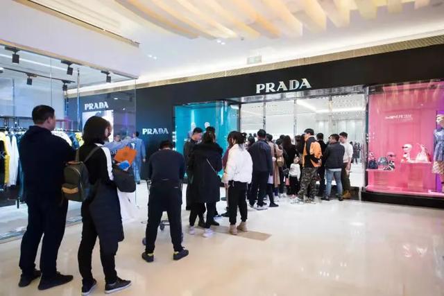 青岛海信广场盛况,普通人逛青岛海信广场