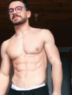 外国小哥锻炼身材变化,国外健身小哥哥身材