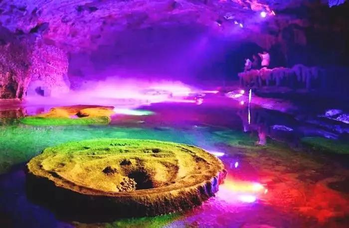 百色凌云玻璃桥旅游景区,百色玻璃桥景区