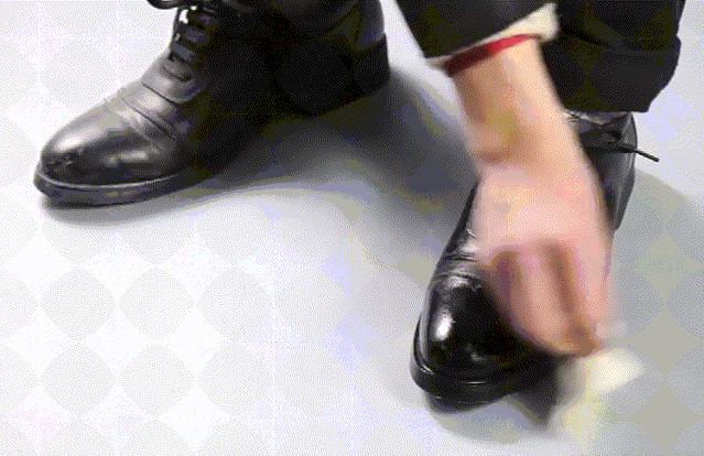 黑皮鞋刮痕怎么去除小妙招,皮鞋霉点怎么去除