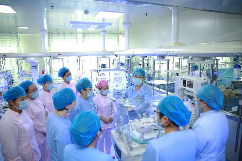 孕33周胎膜早破早产胎儿的成活率,胎儿足月不到预产期胎膜早破