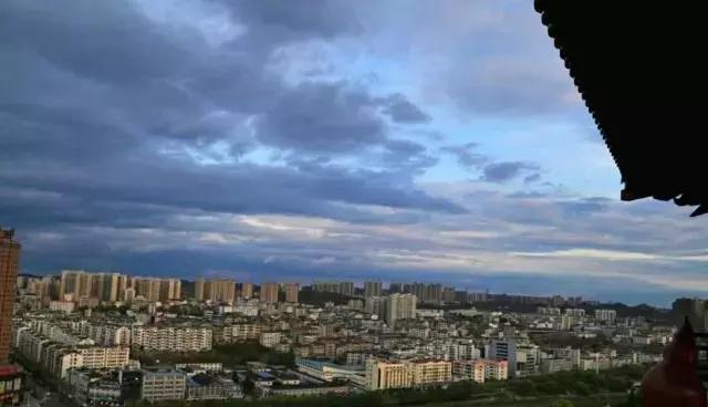 湖北宜昌秭归区域是鄂西吗,宜昌兴山县与秭归县人口经济对比