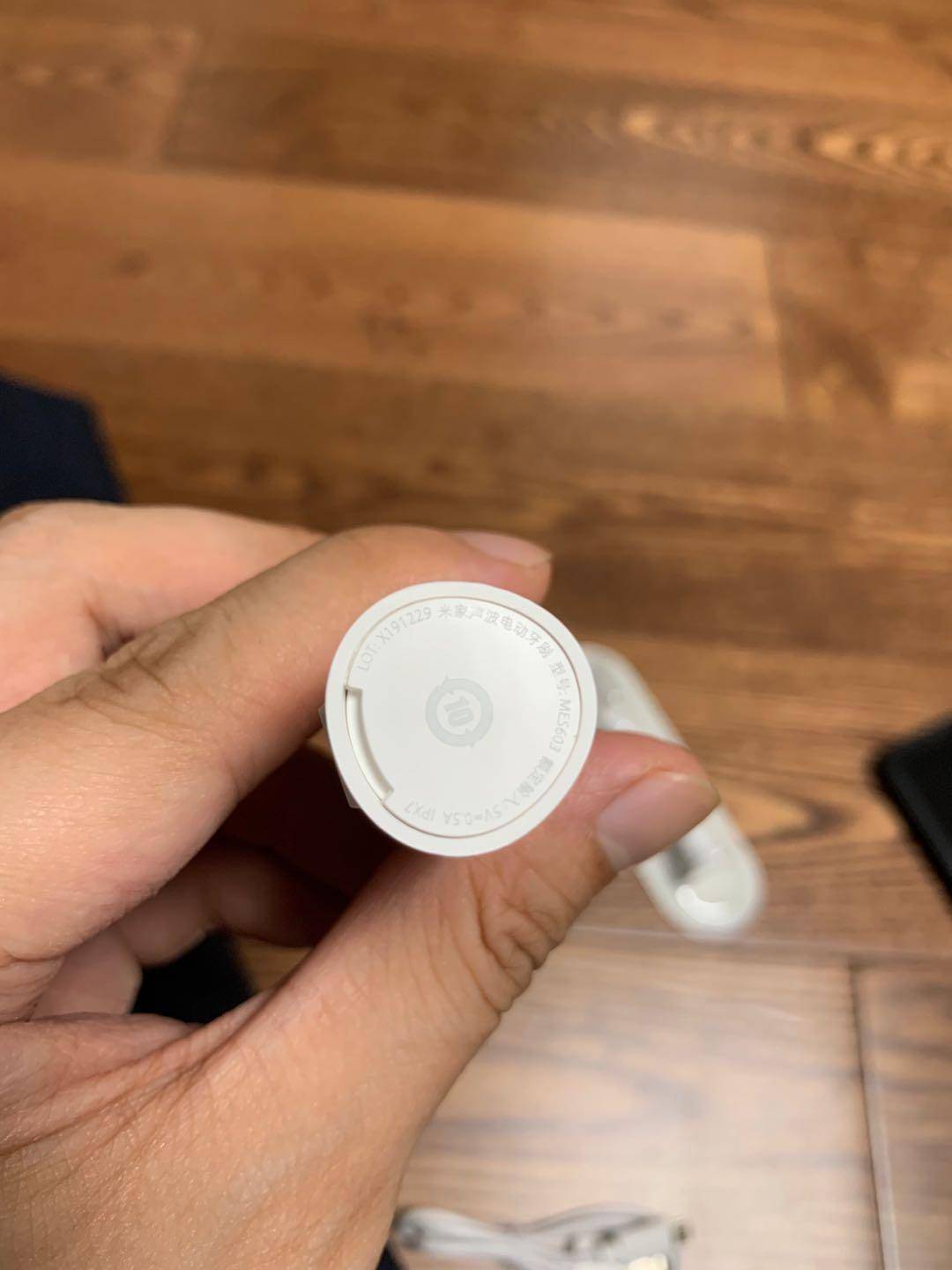 小米电动牙刷t100建议购买吗,小米电动牙刷t100充不进去电