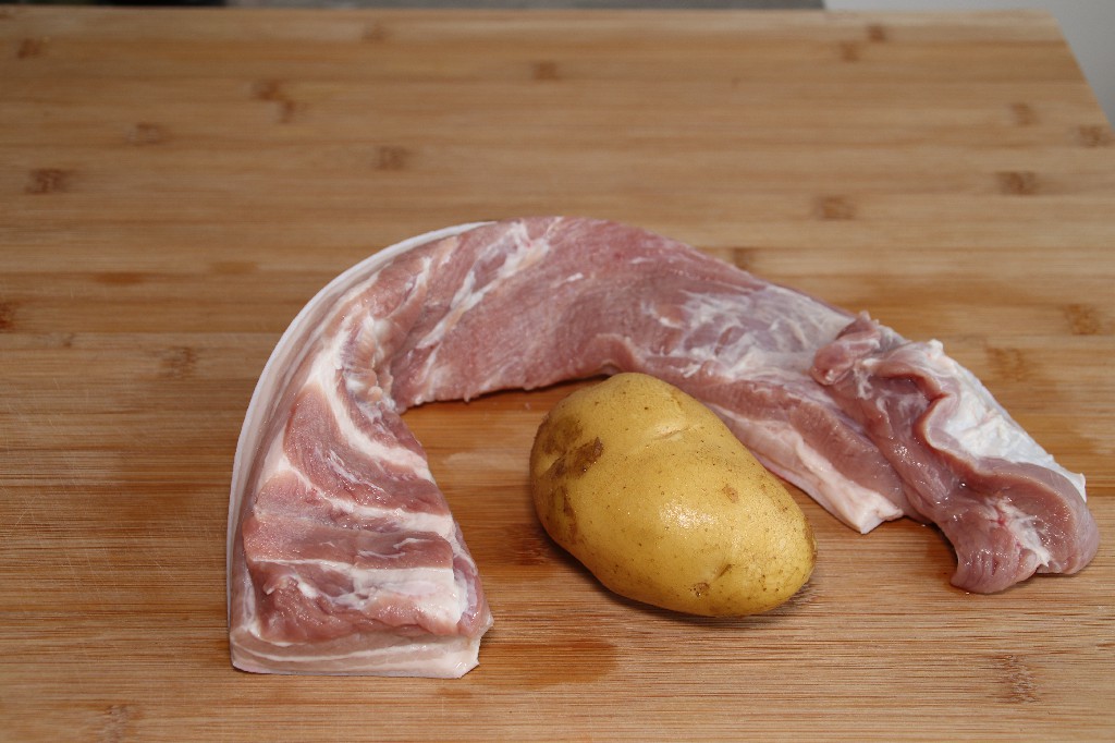 粉蒸肉放高压锅蒸好还是放蒸锅蒸,做粉蒸肉的粉用什么米炒