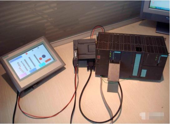 plc初学者学西门子还是三菱,入门PLC学三菱还是西门子