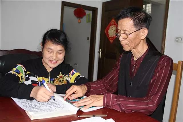 汉川严老师跳舞,严老师广场舞蹈