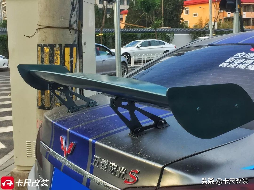 车被你“改装”成这样和“渣男锡纸烫”有什么区别