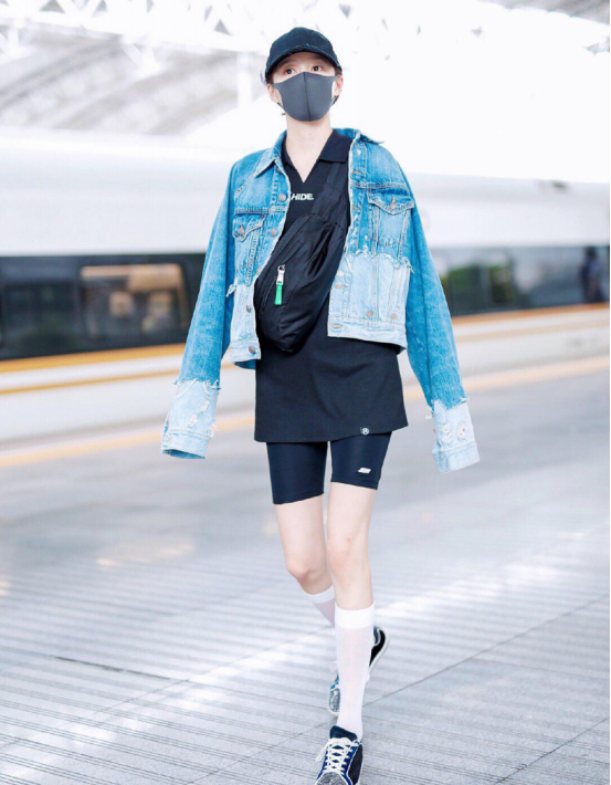 百慕大松紧腰短裤,百慕大短裤女裤