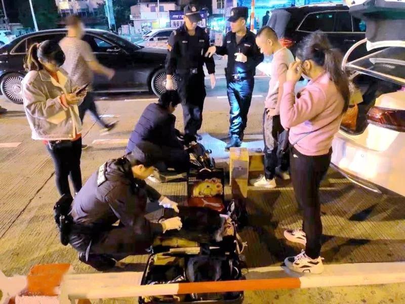 海南警方查获笑气,警察查获笑气案件