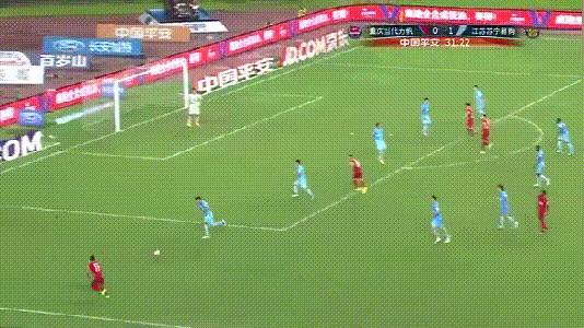 上港门将顾超视频,国门顾超禁区内两次拿球