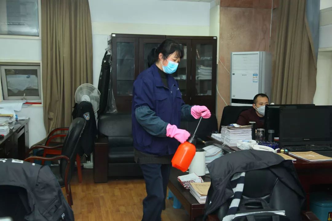 节后上班第1天的工作,节后上班第一天工作状态