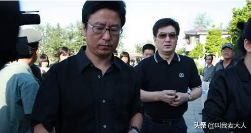 还记得罗京吗?主持新闻联播25年0失误,48岁去世,真相令人动容