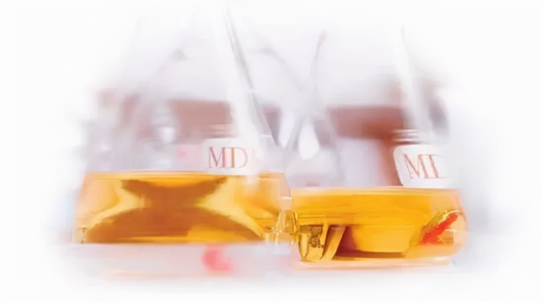 装修用的板材哪一种胶比较少,什么是酚醛板胶水