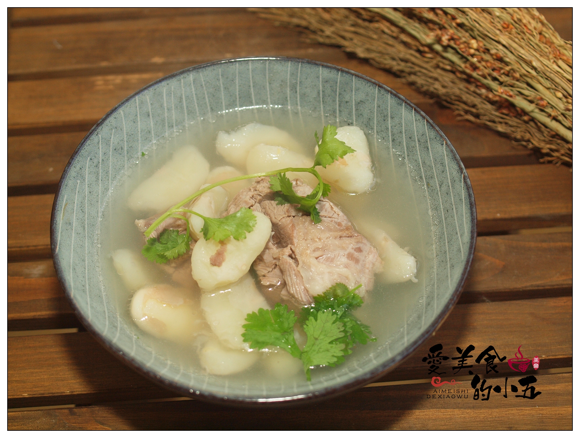 菱角瘦肉汤各种做法,菱角煮汤去皮吗