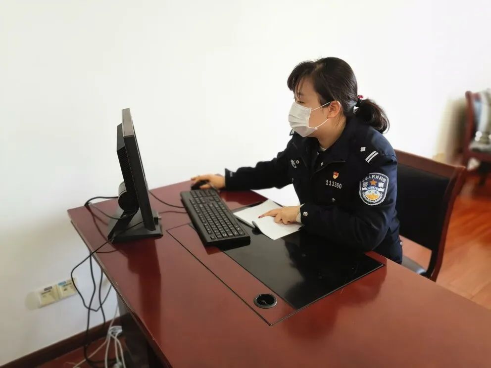 三八节专刊大全,三八节专刊警营三月天警花别样红