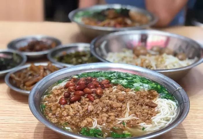 南宁人必吃的十大特色菜,南宁必吃十大私房菜