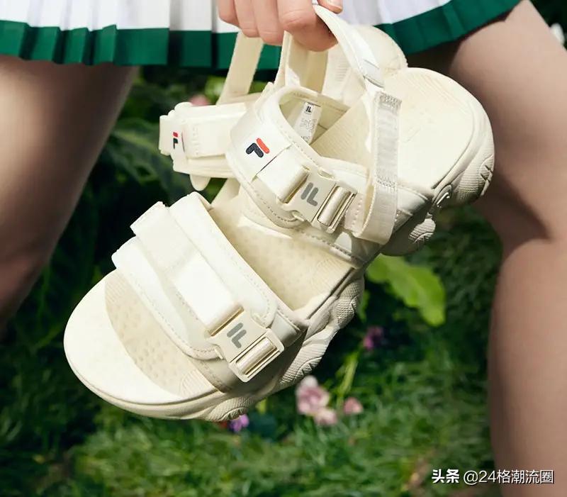 斐乐推荐一款40多岁穿女款休闲鞋,斐乐鞋各种系列