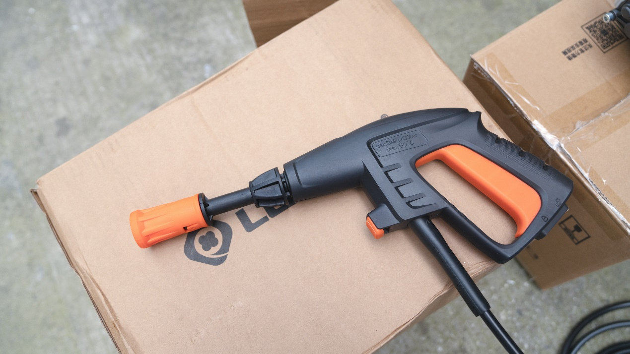 绿田洗车机入门,绿田家用洗车机测评