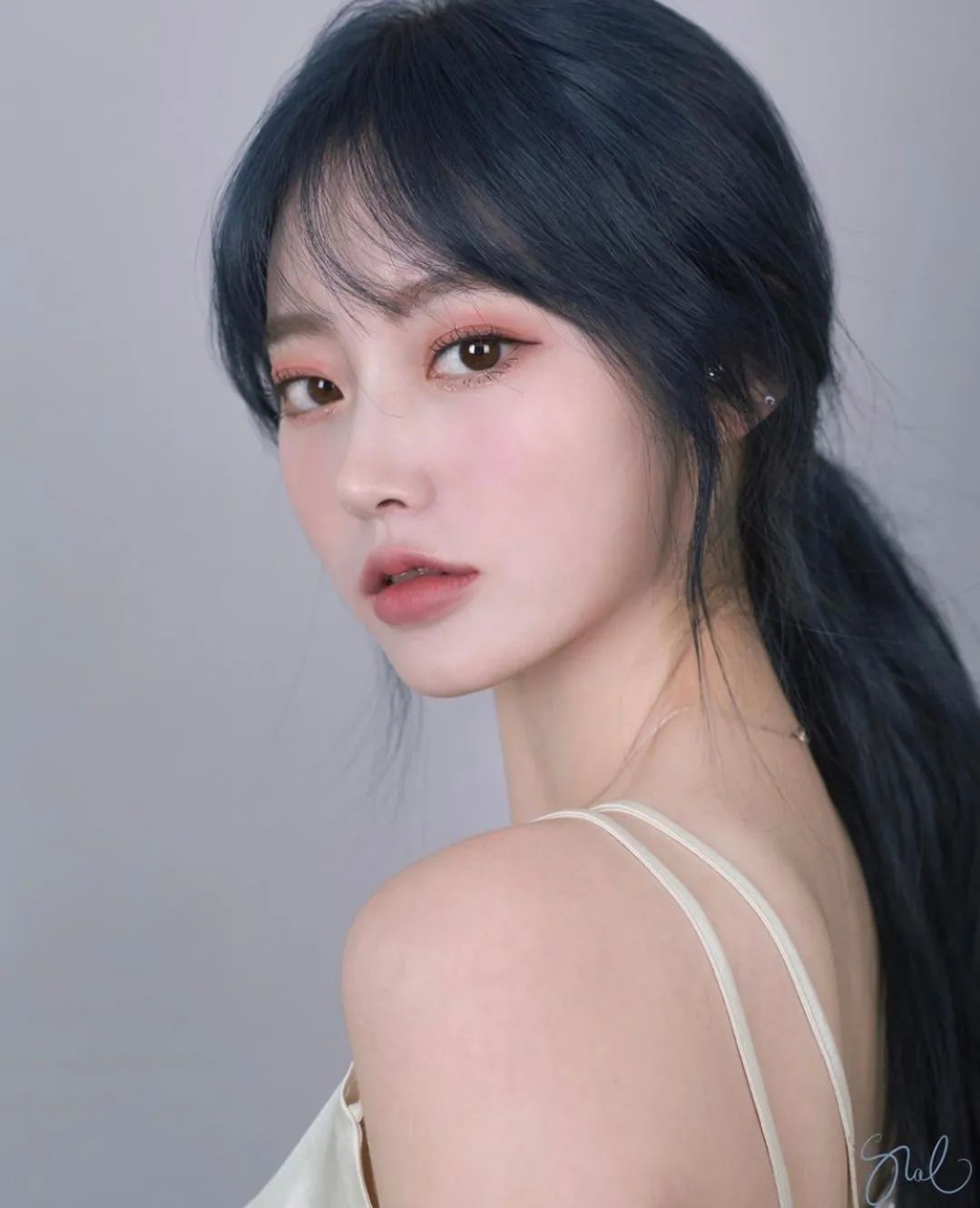 任何脸型都巨好看的刘海教程,什么脸型都适合的刘海在家就能剪