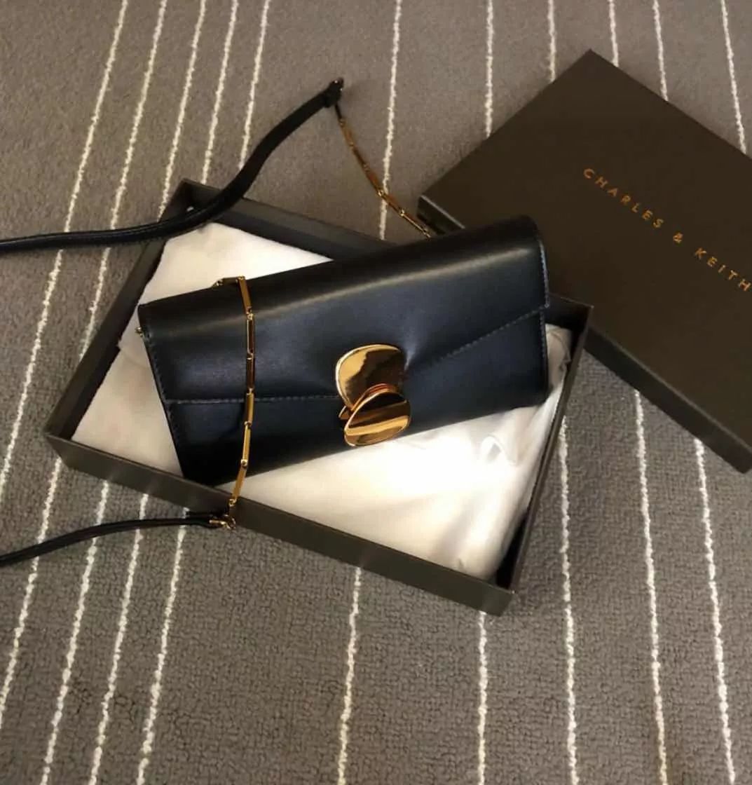 男人对于女人包包的看法,男人如何看待女人的奢侈品包包