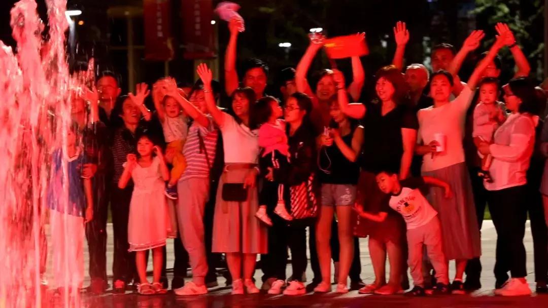 震撼北京我爱你中国,中关村震撼视频