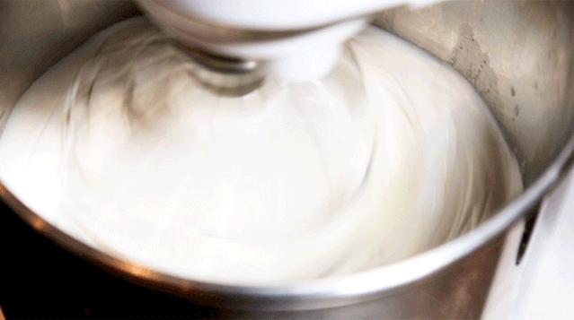 四云奶盖贡茶天鸿店,请全城喝奶茶