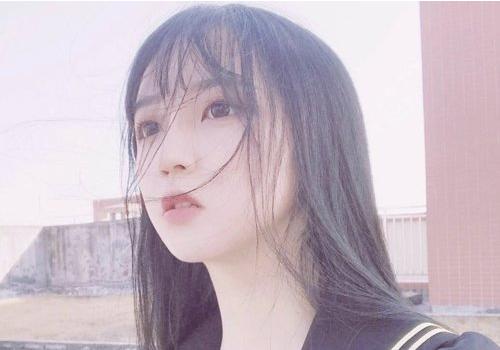 女生头顶秃头发少什么发型好,头顶头发少怎么做发型