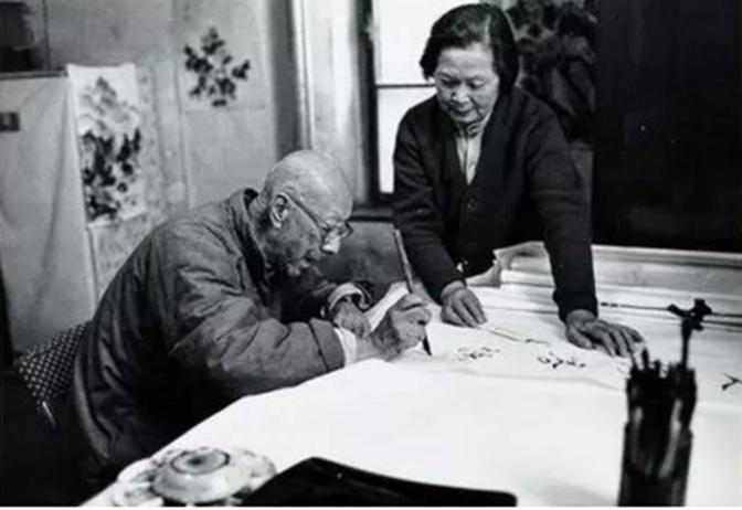 陈毅追悼会上，一副挽联引起毛主席注意，嘱周总理给安排工作