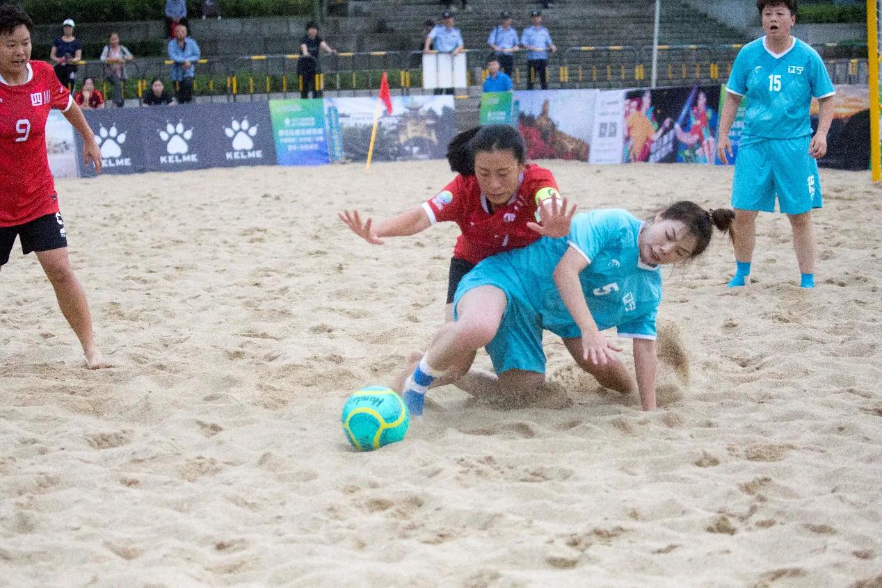 十四运足球群众组,十四运群众组沙滩足球