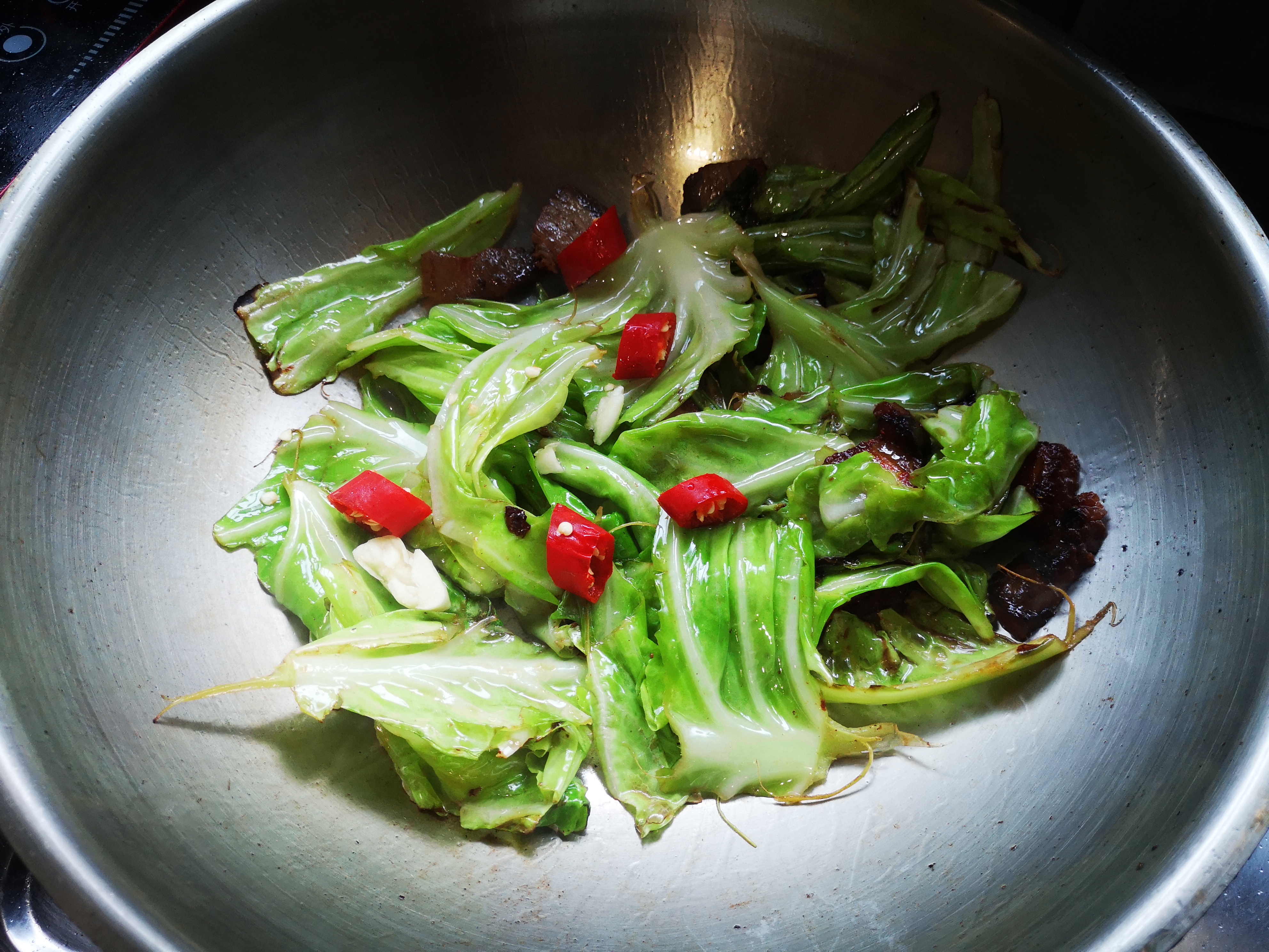 干锅炒包心菜家常做法,干锅包心菜怎么烧