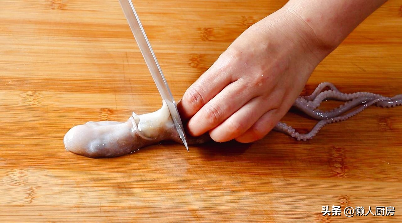 八爪鱼做好嚼不烂怎么回事,做的八爪鱼为什么嚼不烂呢