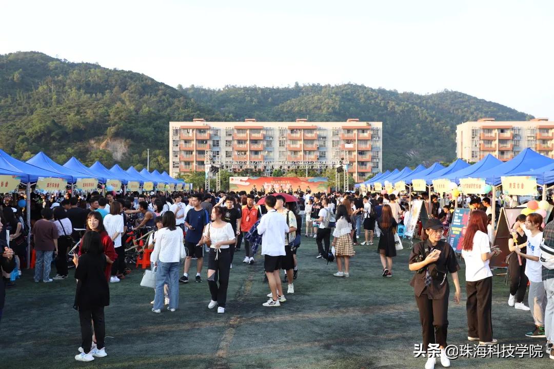 读一所校园环境和学习氛围全方位一流的大学是什么体验？