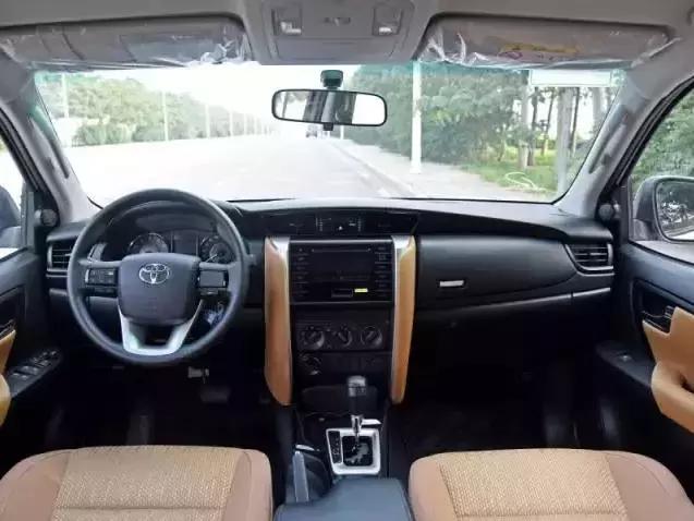 穿越者2700与普拉多,普拉多2700和穿越者2700