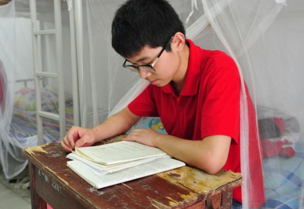 考公务员捡漏,公务员考试报岗位需要注意哪些