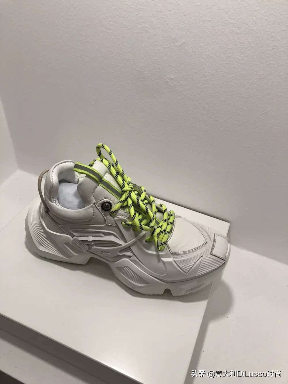 2020春夏男装周刘昊然,2023年米兰时装周