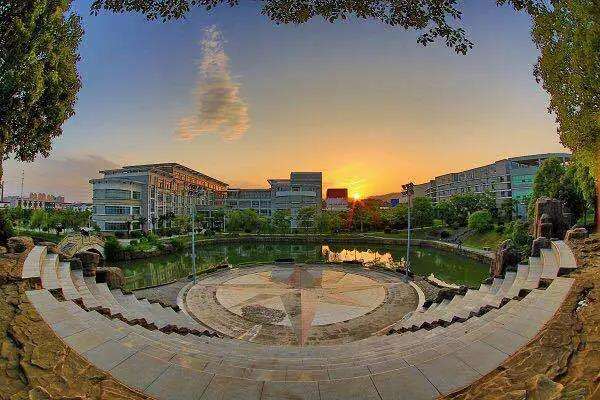 江西前五的大学:211大学只有一所,五所大学中四所位于南昌