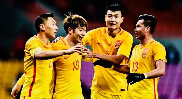 “大哥哥”战胜了“*弟弟小**”