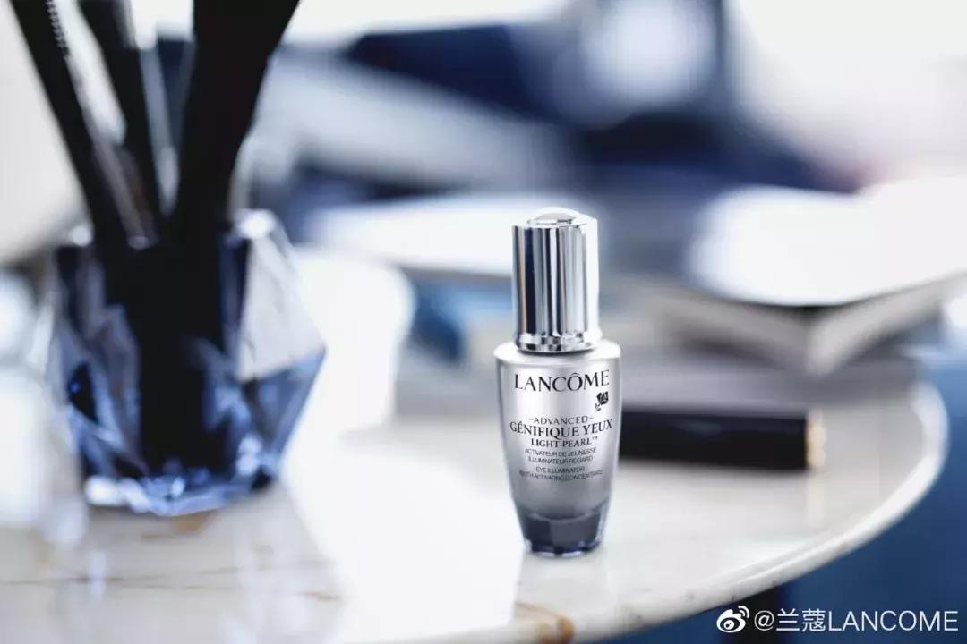 从默默无闻逆袭成功,从默默无闻到全球知名它经历了啥