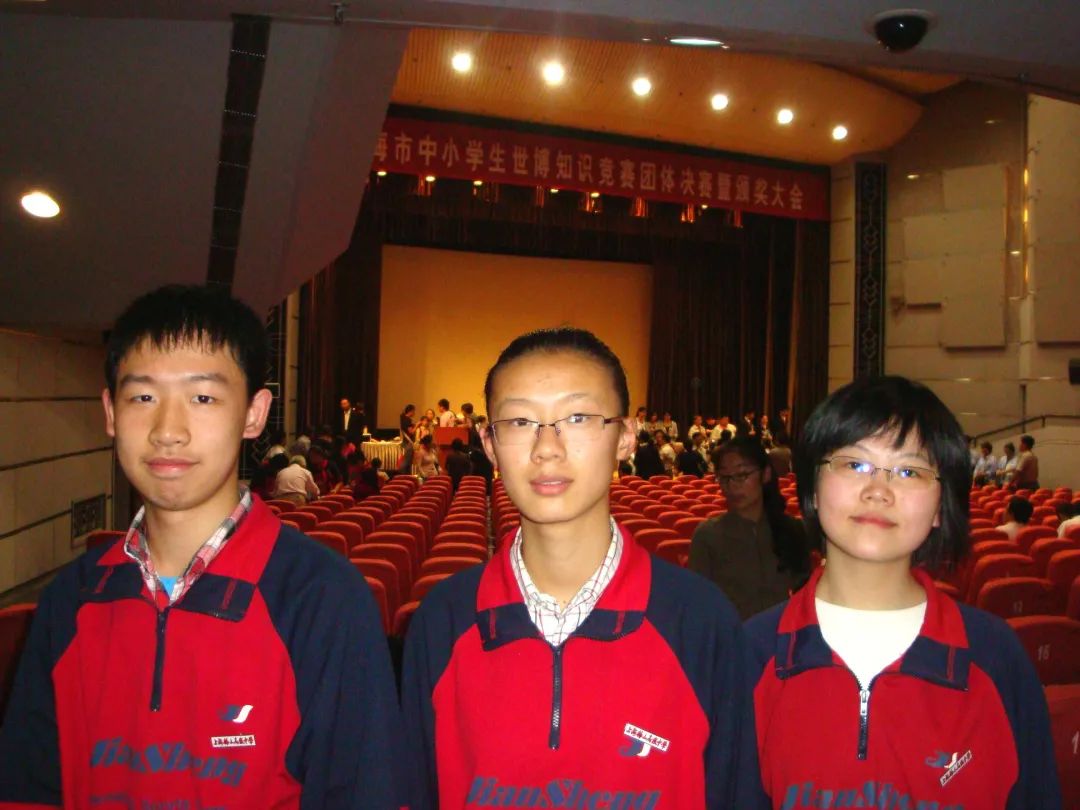 南京八大名校高考喜报,北大喜报背后的故事