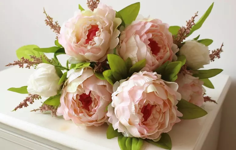 花语大全：各种鲜花的花语，不同颜色寓意也不一样啊